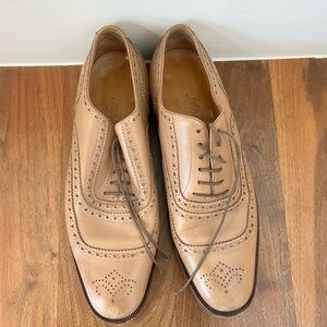 Hermés Tan Shoes